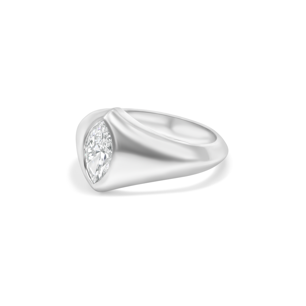 Marquise solitaire