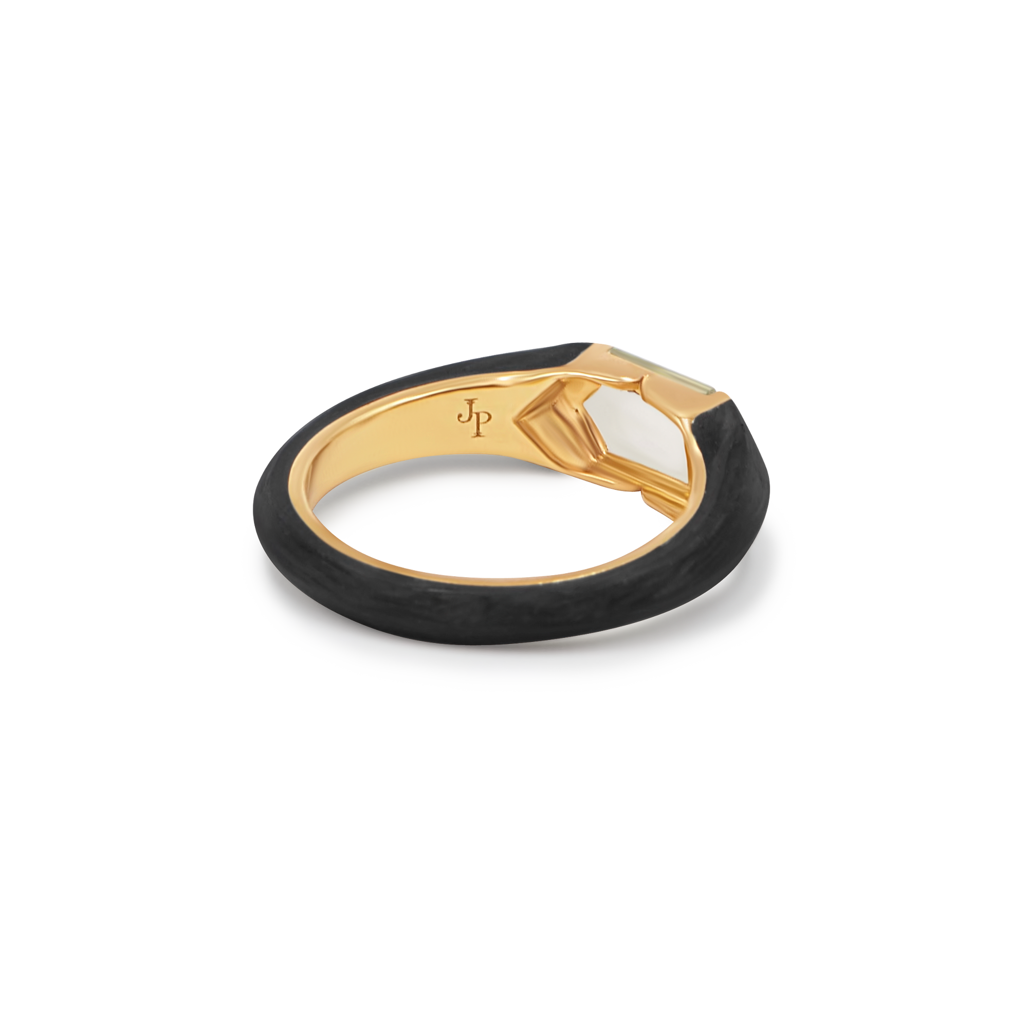 Carbon fiber portrait ring
